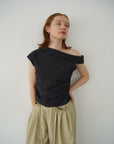 Asymmetry check blouse