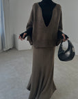 【SET】Deep V sleeve slit knit setup