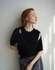 Cross design half sleeve knit