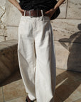 Belt curve denim pants