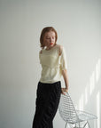 Cross design half sleeve knit