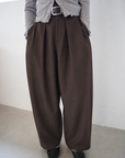 Twill tuck cocoon pants