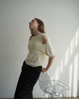 Cross design half sleeve knit