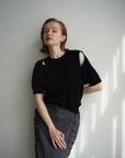 Cross design half sleeve knit