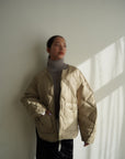 Curve sleeve quilting jacket
