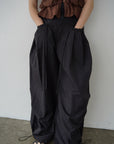 Pocket frill parachute pants