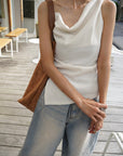 Drape asymmetry top