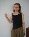 Drape asymmetry top