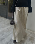Satin wrinkle processing skirt