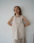 Wave neck vest