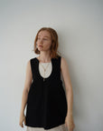 Wave neck vest