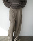 Side pleats slacks pants