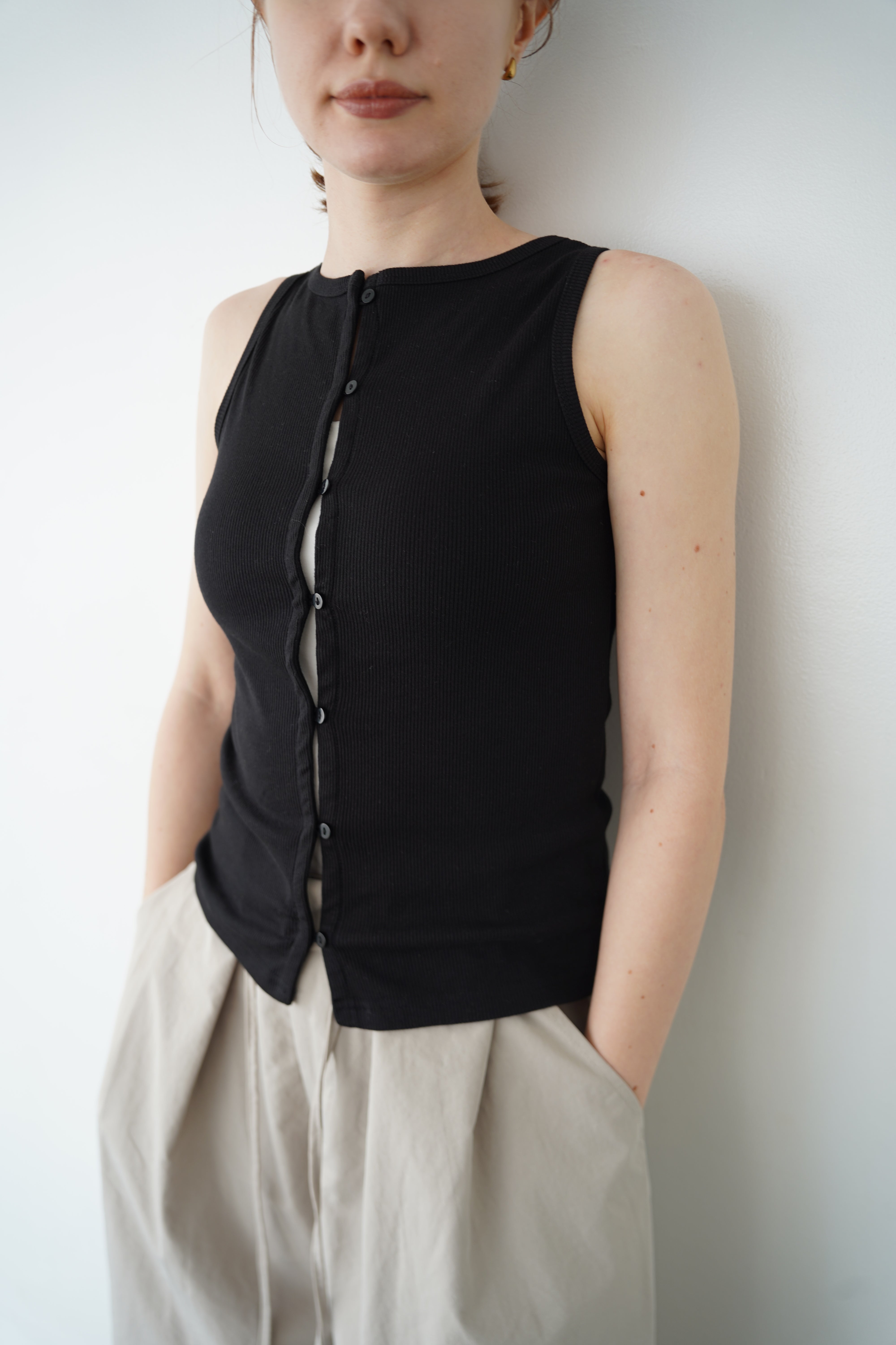 2WAY button tank top