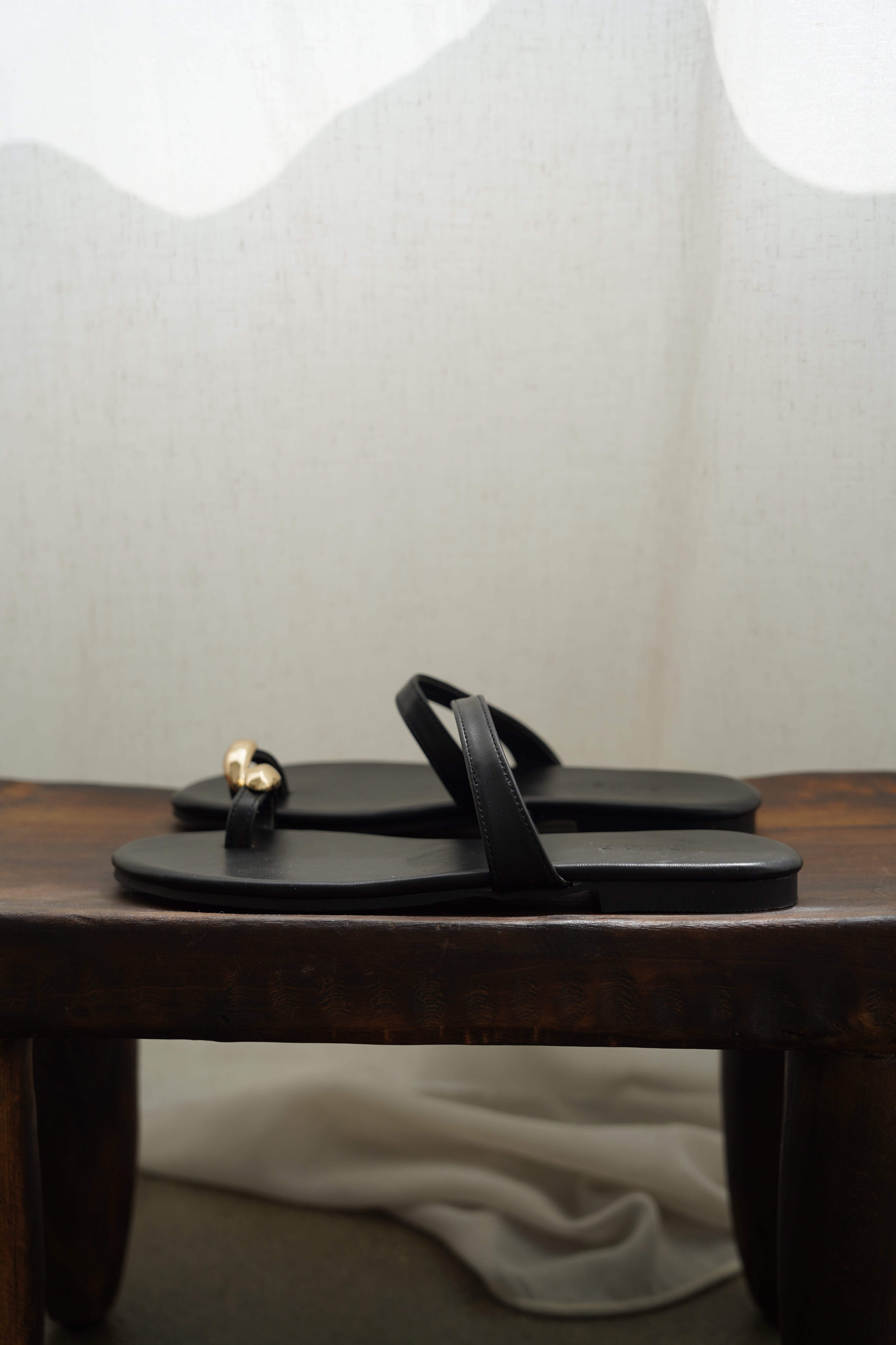 GD parts thong sandal