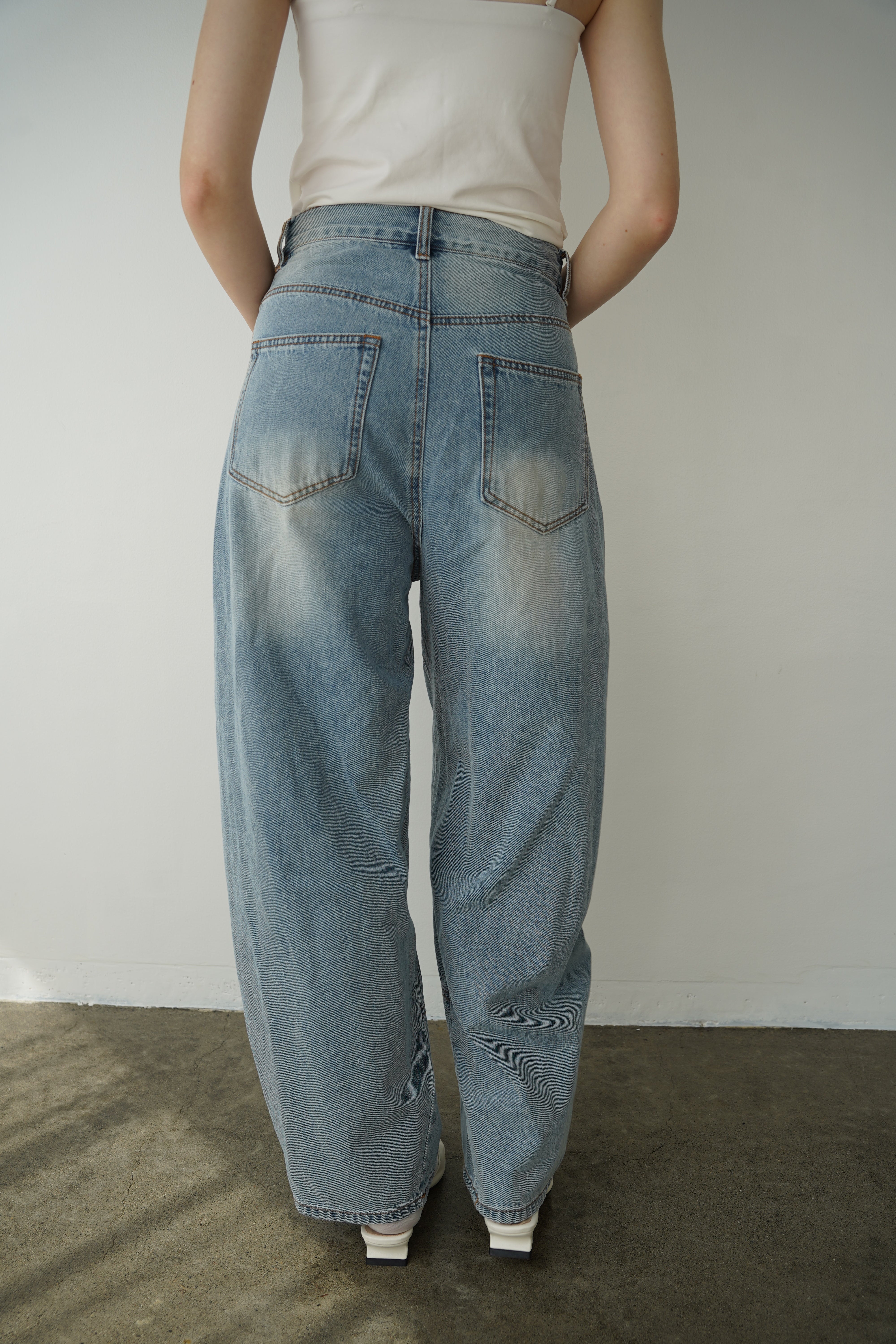 Curve balloon denim pants