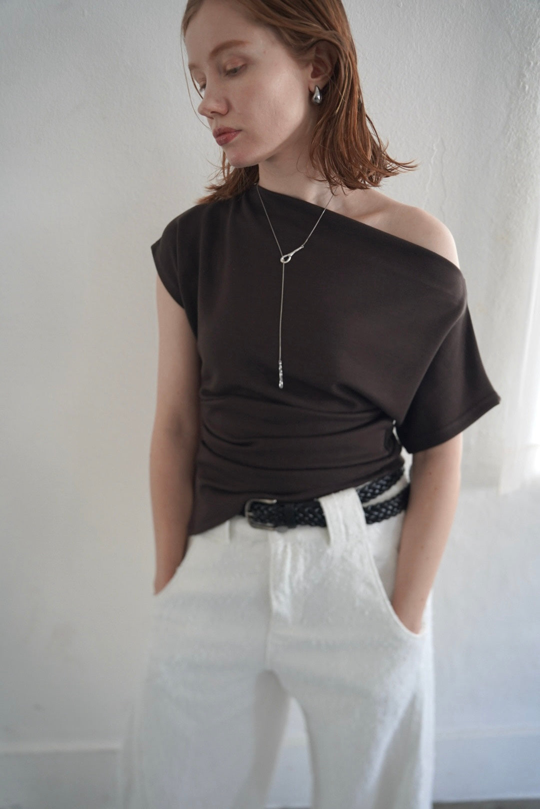 【7月下旬-発送】Unbalance tuck top