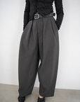 Twill tuck cocoon pants