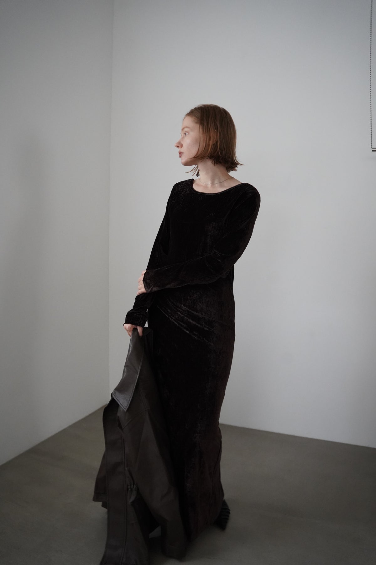 Velours back open one-piece