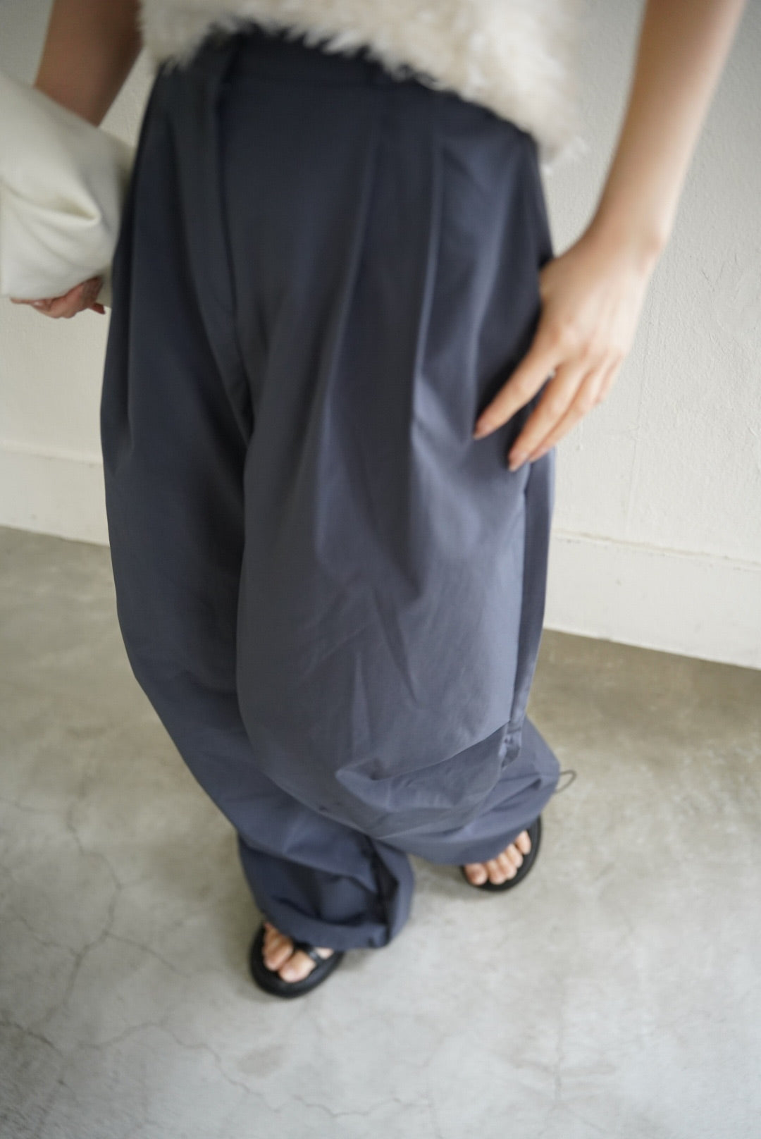 Water repellent parachute pants