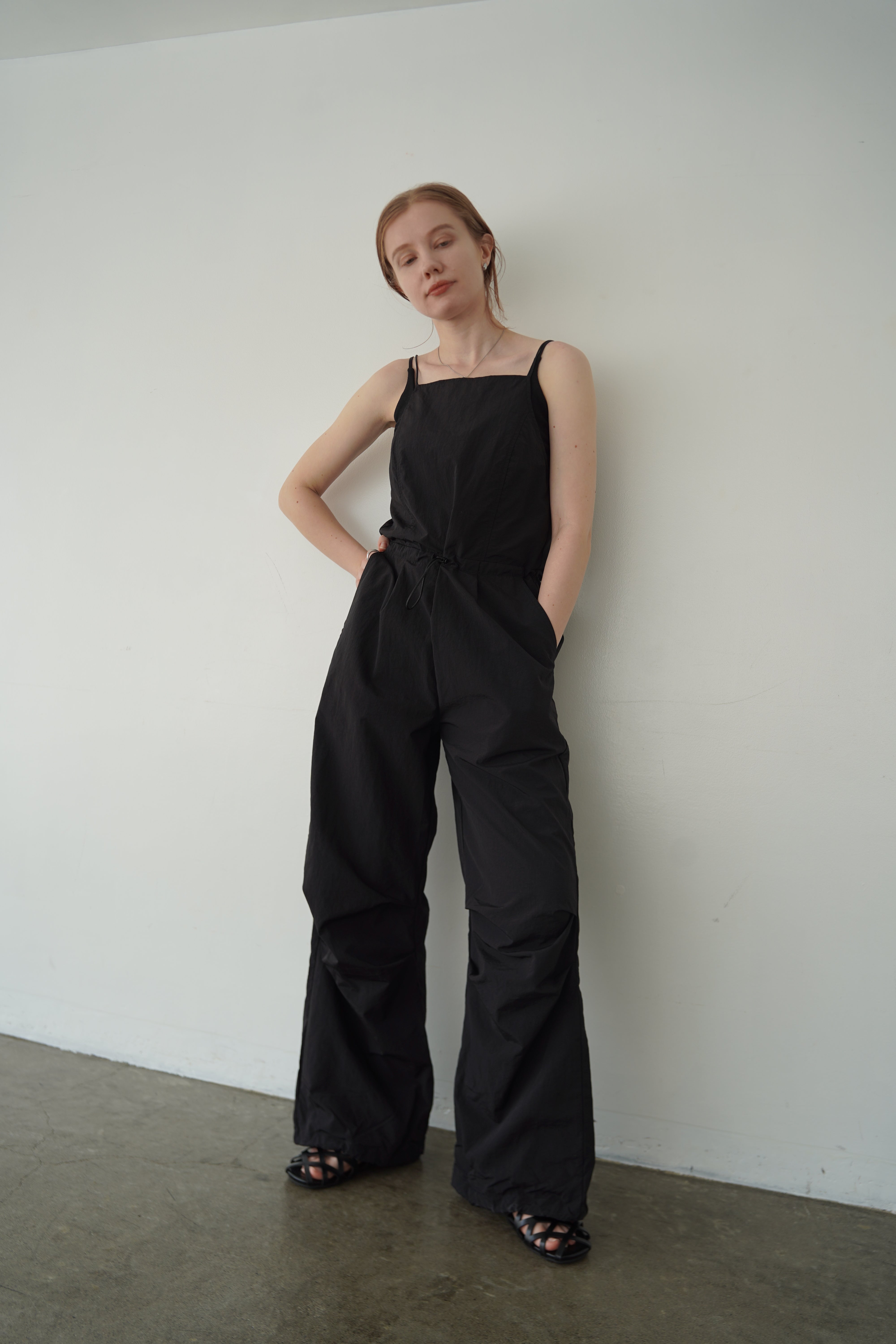 Strap drawstring all-in-one