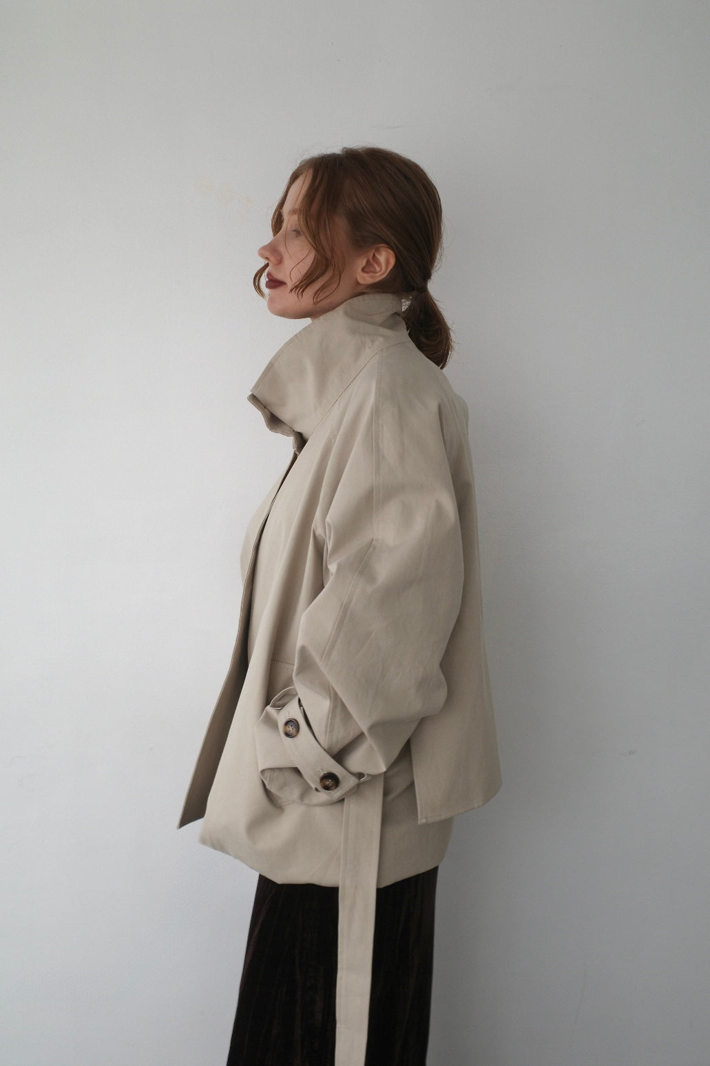 Half cape short trench