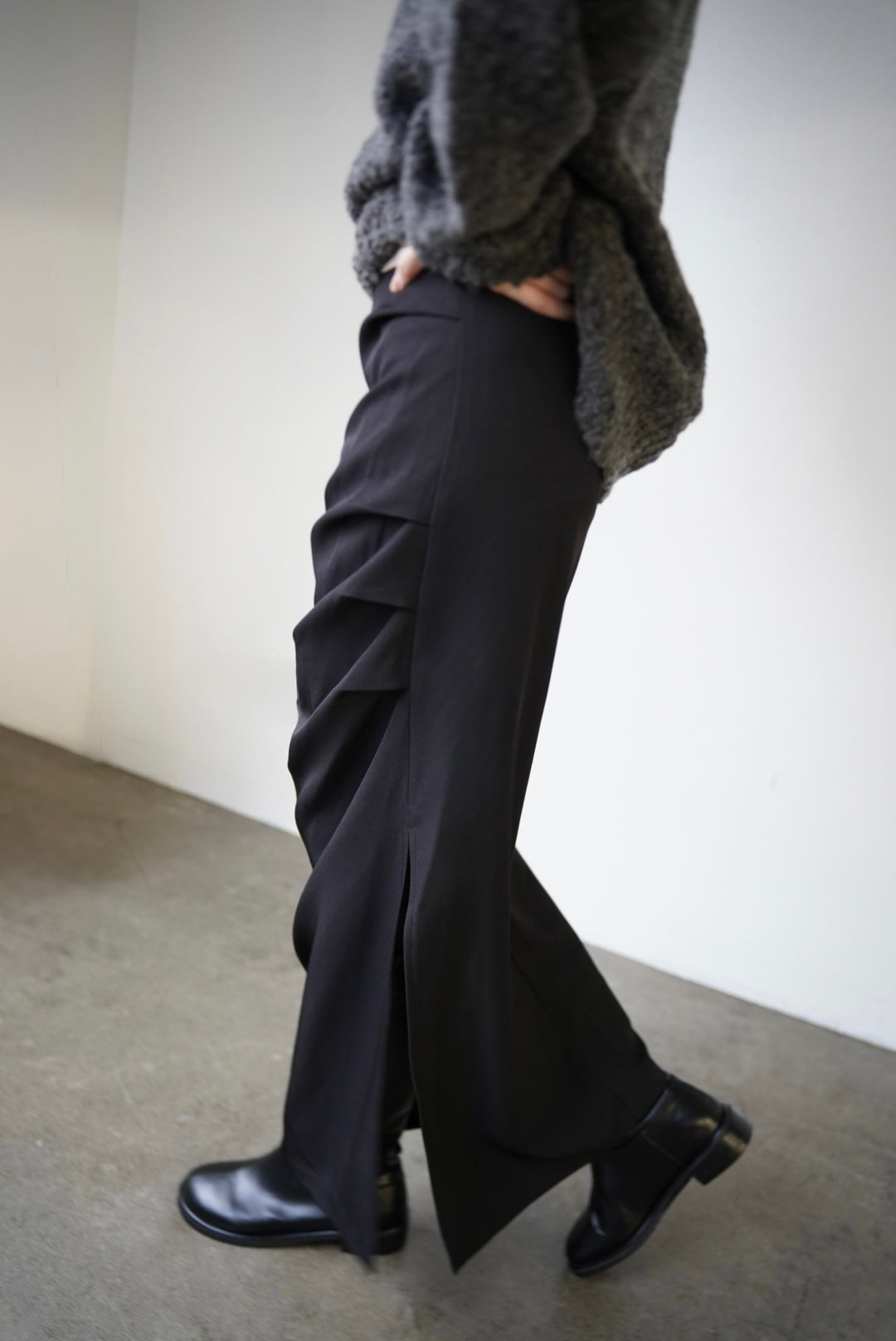 Tuck drape skirt