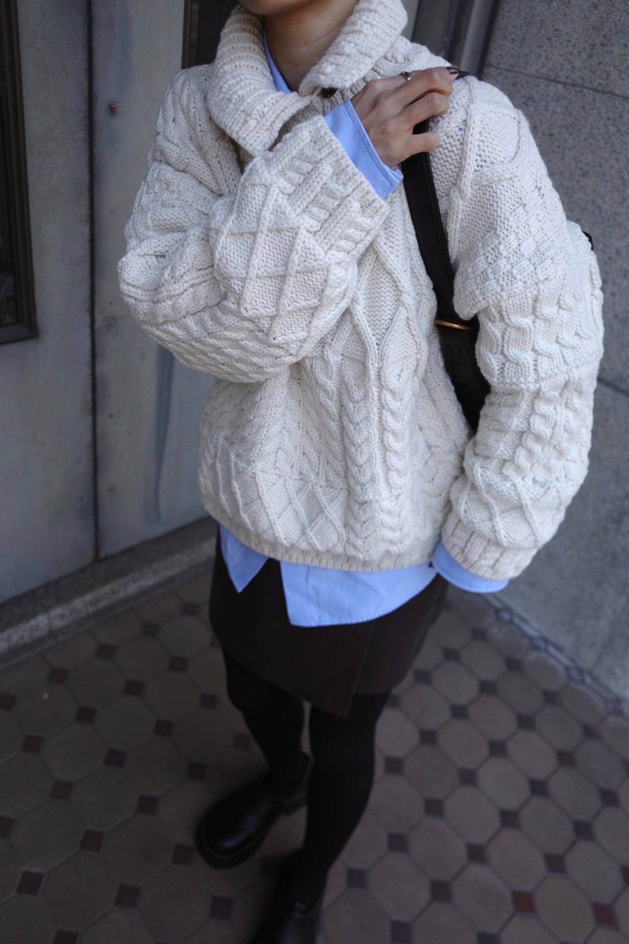 Asymmetric cable knit