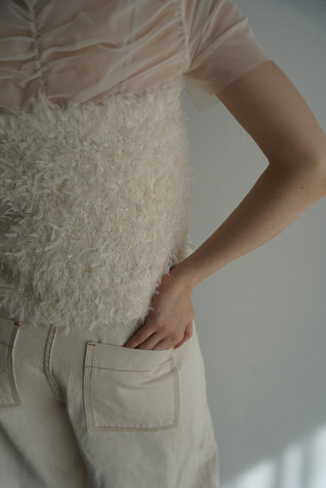 Shaggy bare top