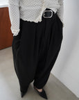 Twill tuck cocoon pants