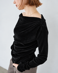 【予約販売】10月上旬-発送　Unbalance gather sier velours tops
