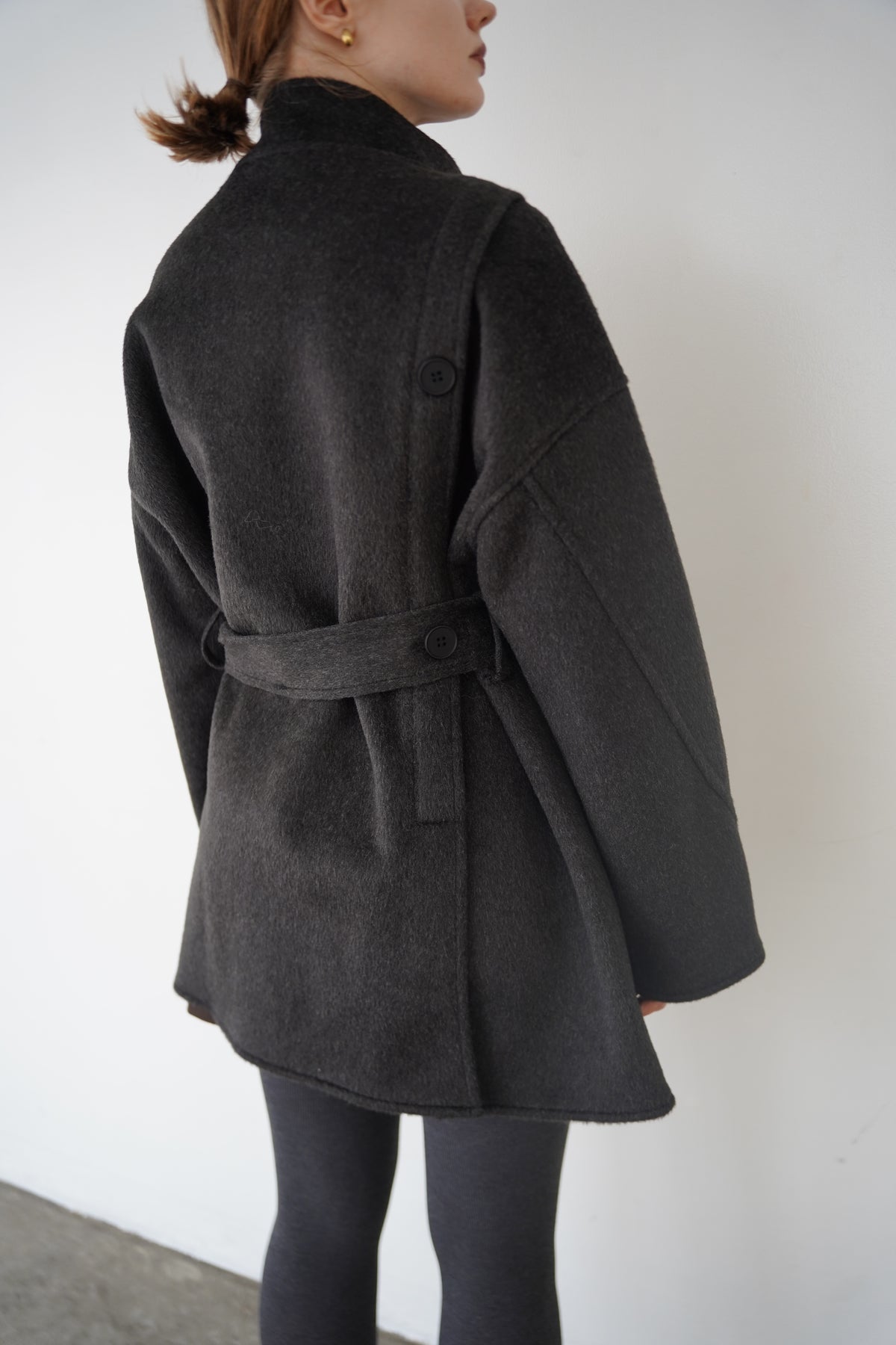 【予約販売】11月中旬発送-Back button stand shaggy coat