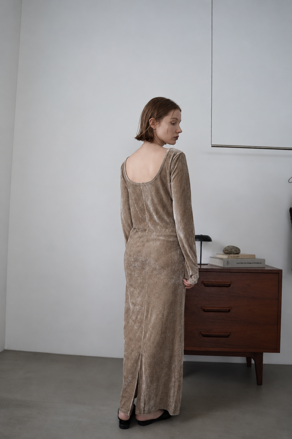 Velours back open one-piece