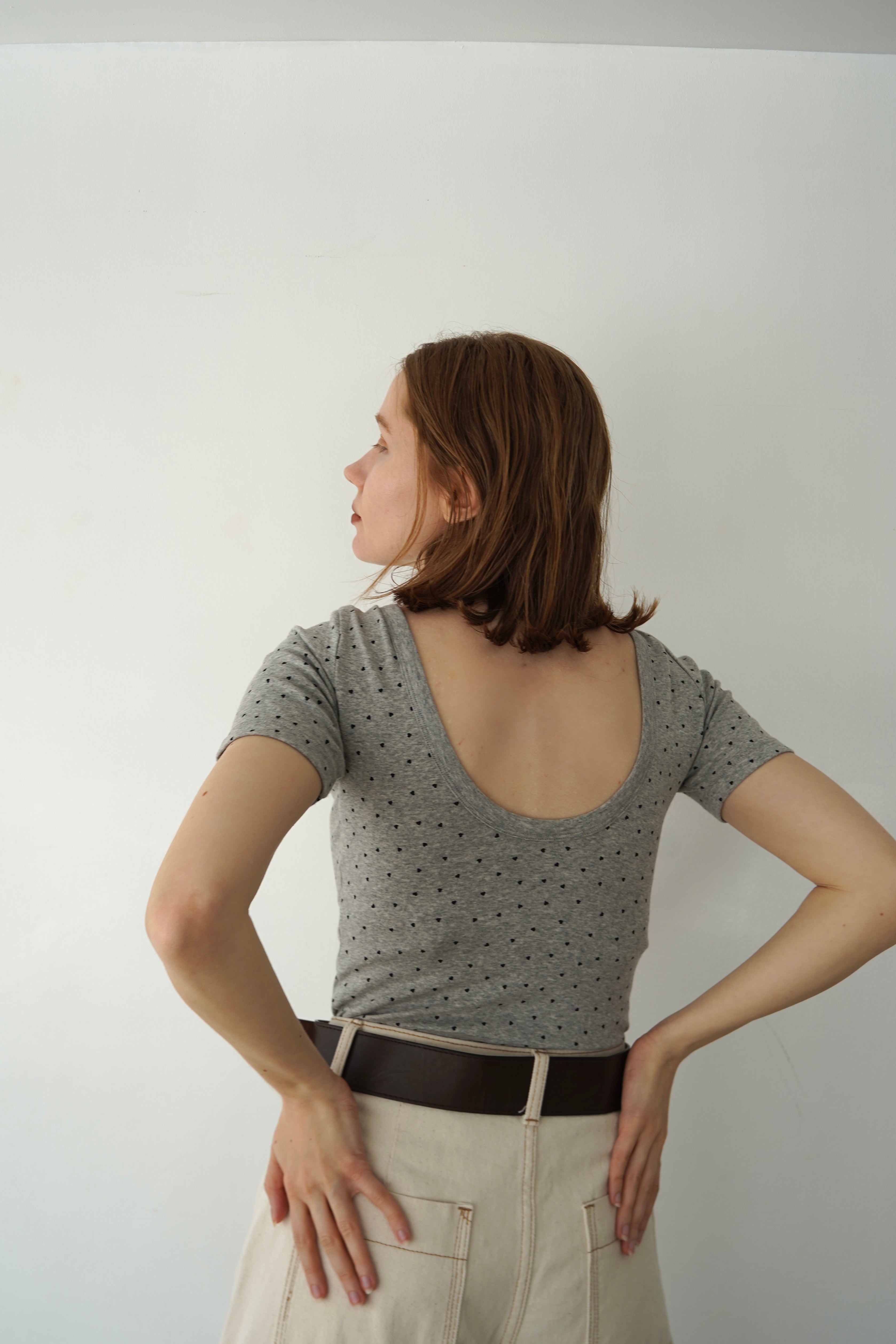【6/5-発売】Heart dot back open T