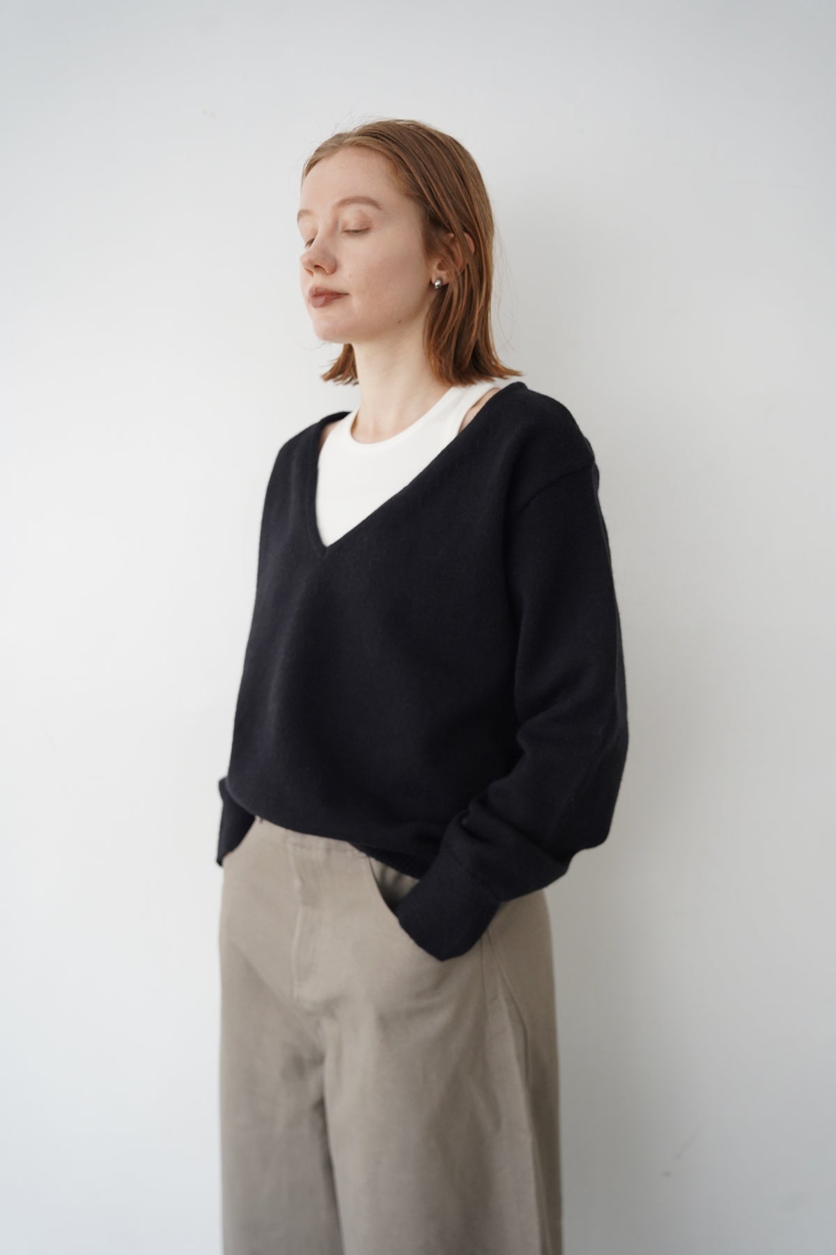 【予約販売】-10月下旬発送-Deep Vneck layered knit SET