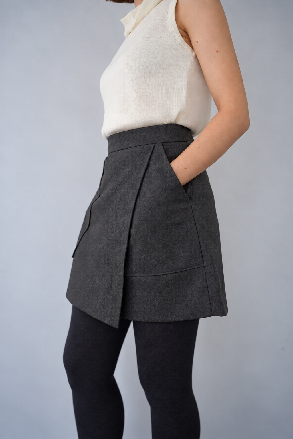 Pocket rap mini skirt