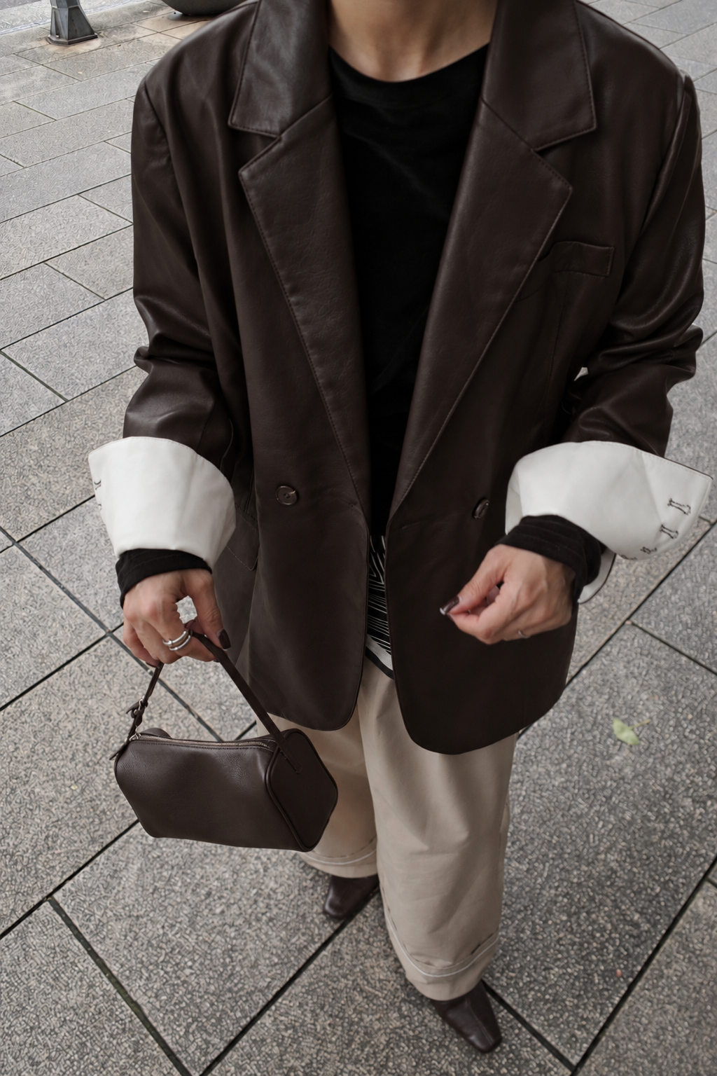 Bi-color cuffs leather jacket