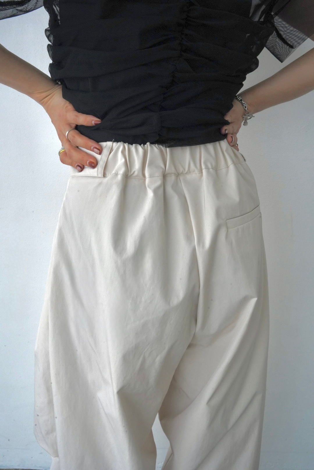 Water repellent parachute pants