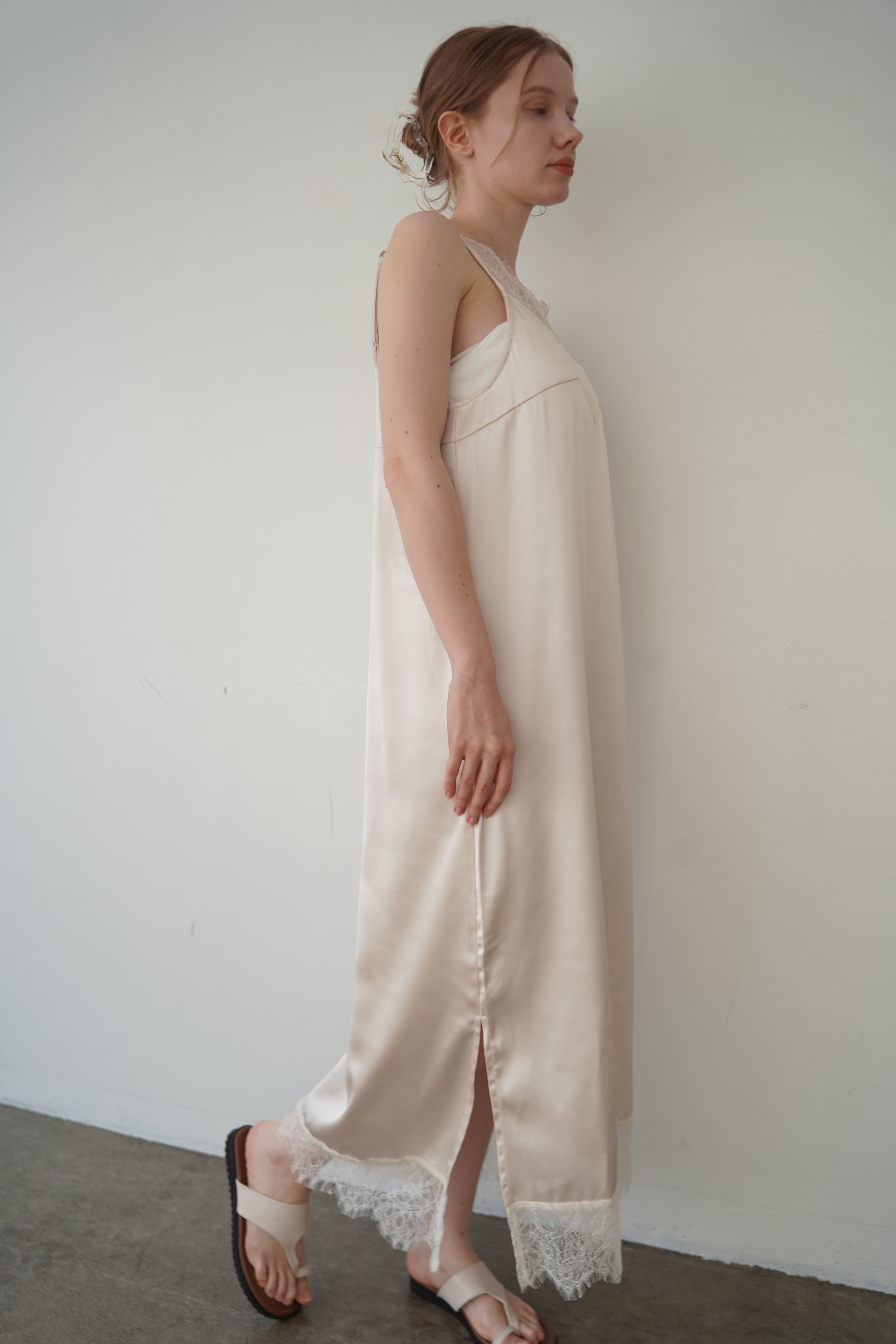 Race satin camisole one-piece