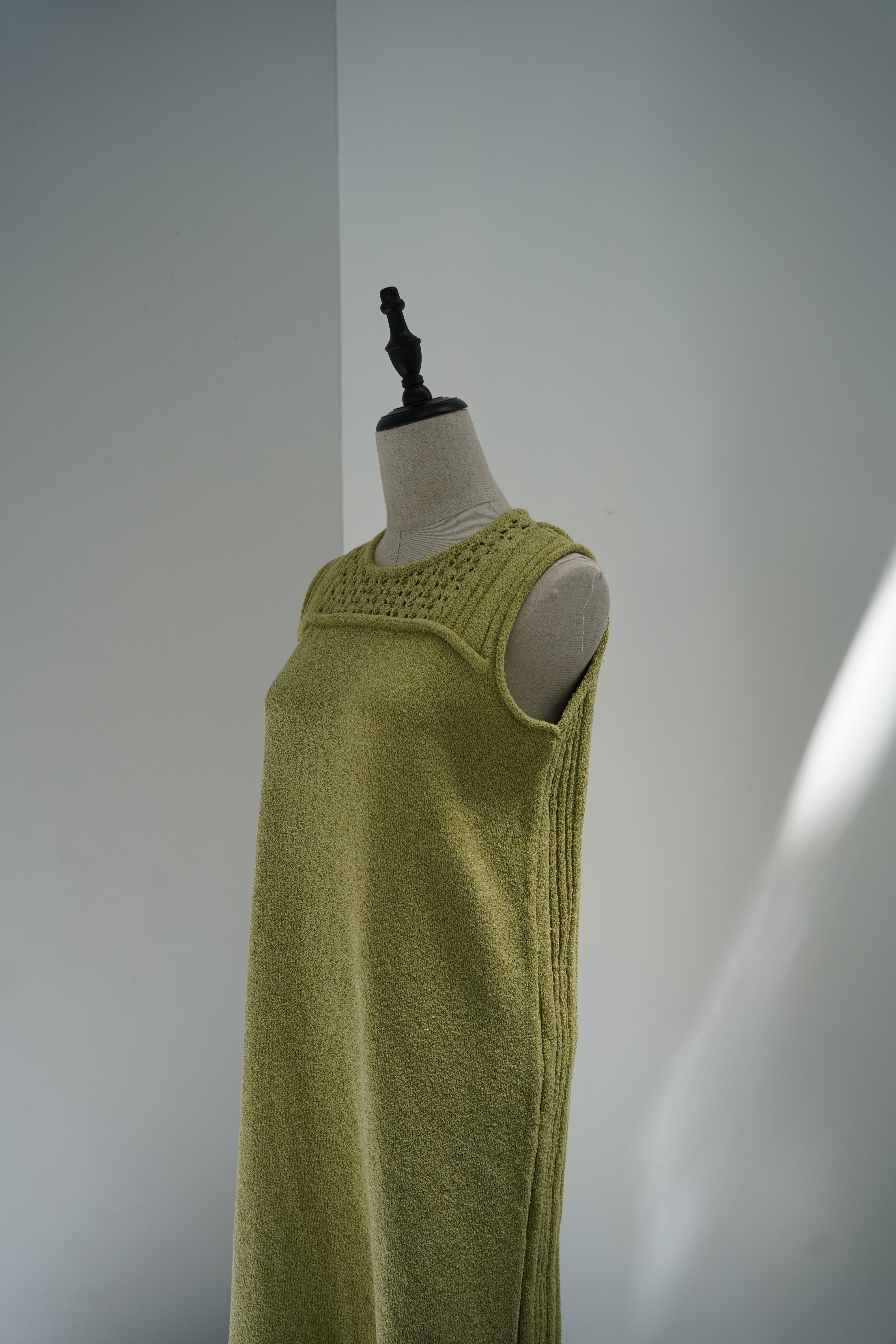 Slab flannel knit one-piece