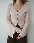 【再入荷】Vneck button lib cardigan