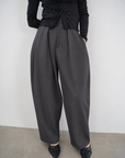 Twill tuck cocoon pants