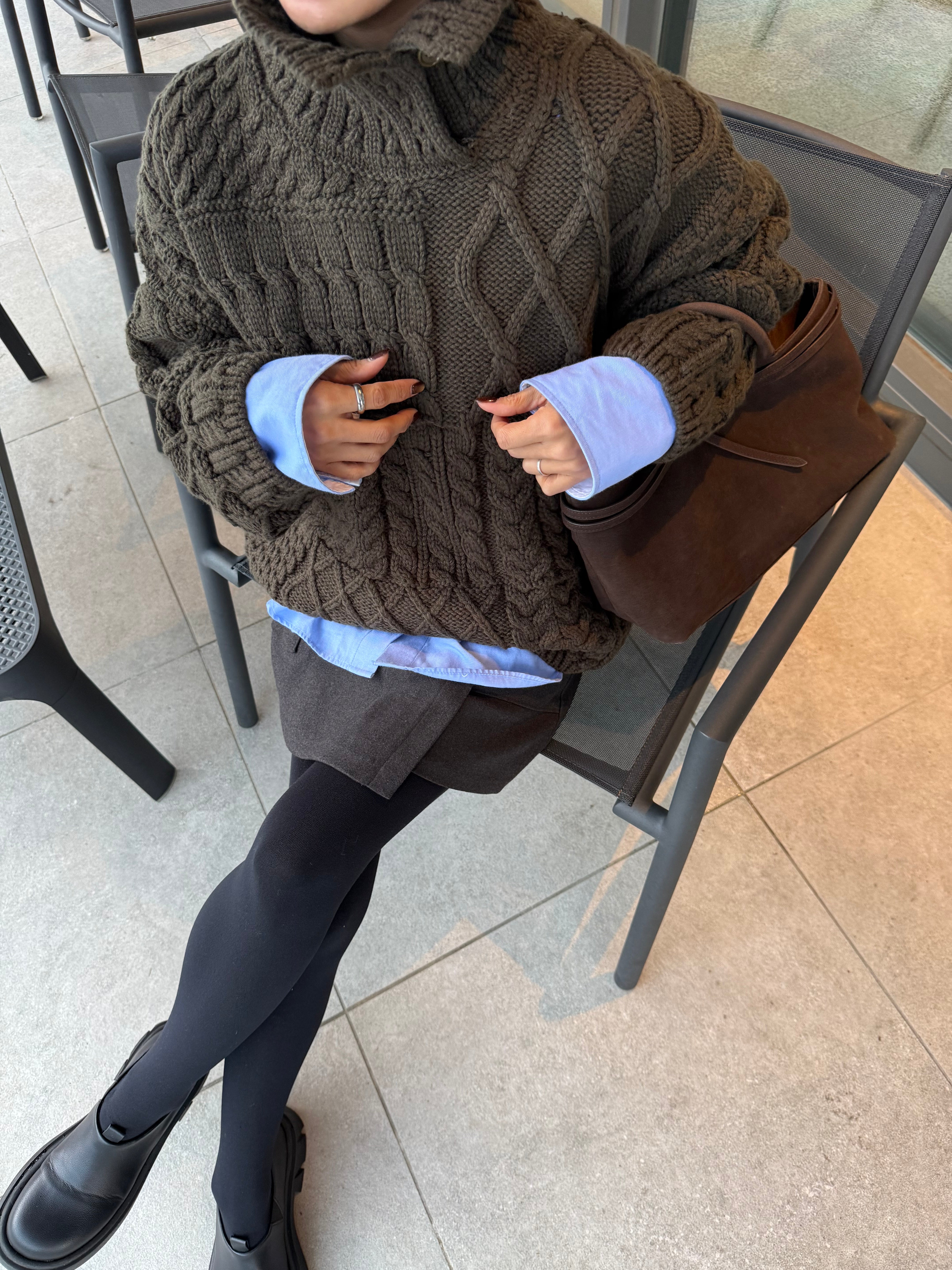 Asymmetric cable knit