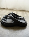 Volume tabi sandal