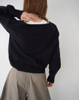 【予約販売】-10月下旬発送-Deep Vneck layered knit SET