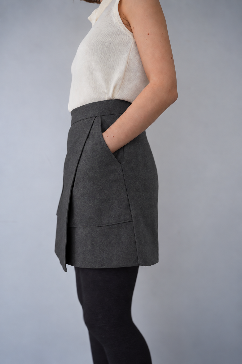 Pocket rap mini skirt