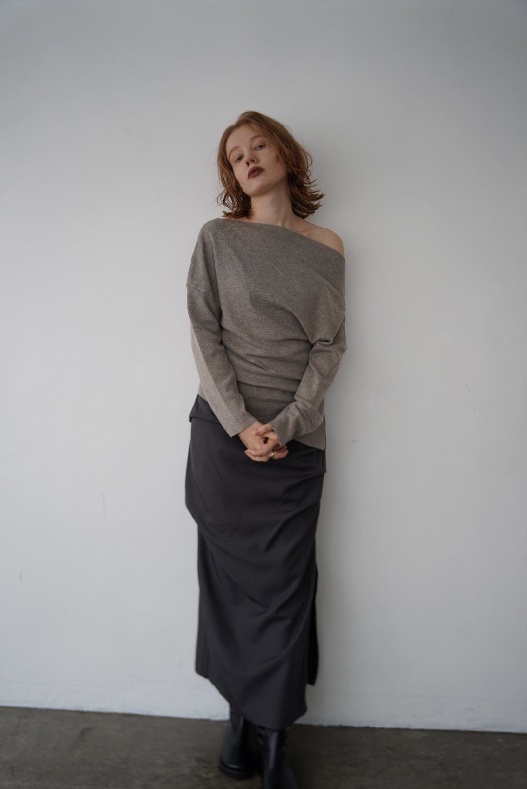 Unbalance knit tops