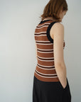 Bi-color boarder tank top