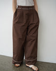 Tuck line pants