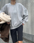 Curve sleeve sweat pullover