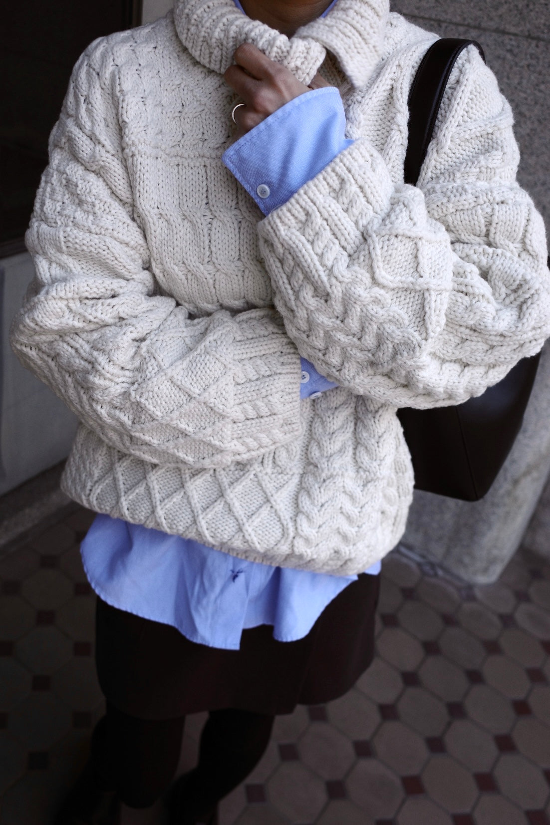 Asymmetric cable knit